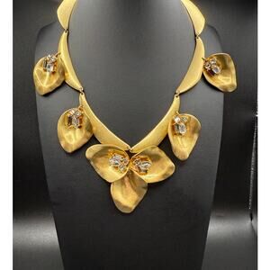 Stella & Dot Floral Dannika Necklace